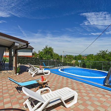 Cvetkova Hiza Sa Jacuzzijem Villa Tuheljske Toplice Bagian luar foto