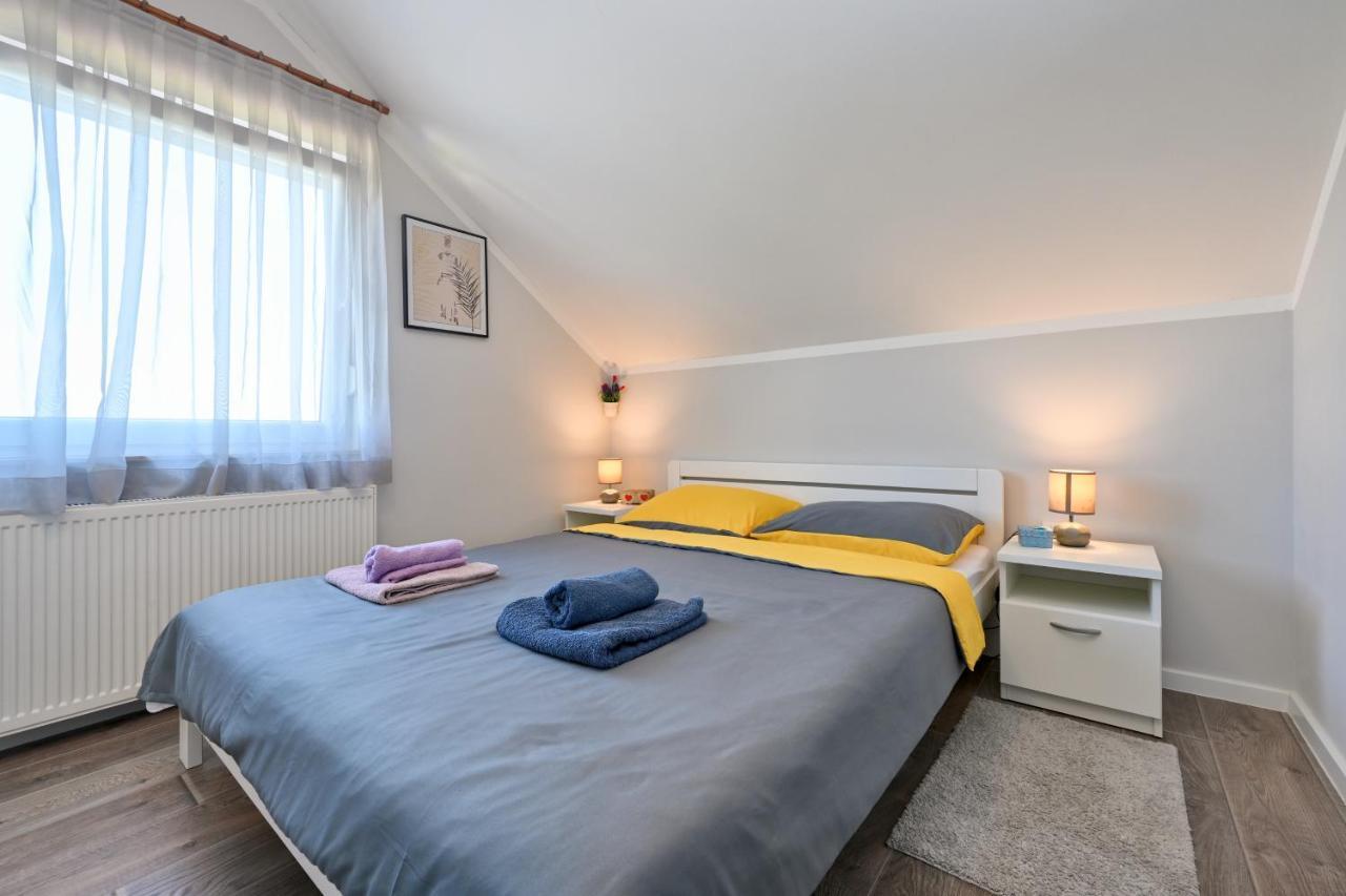 Cvetkova Hiza Sa Jacuzzijem Villa Tuheljske Toplice Bagian luar foto