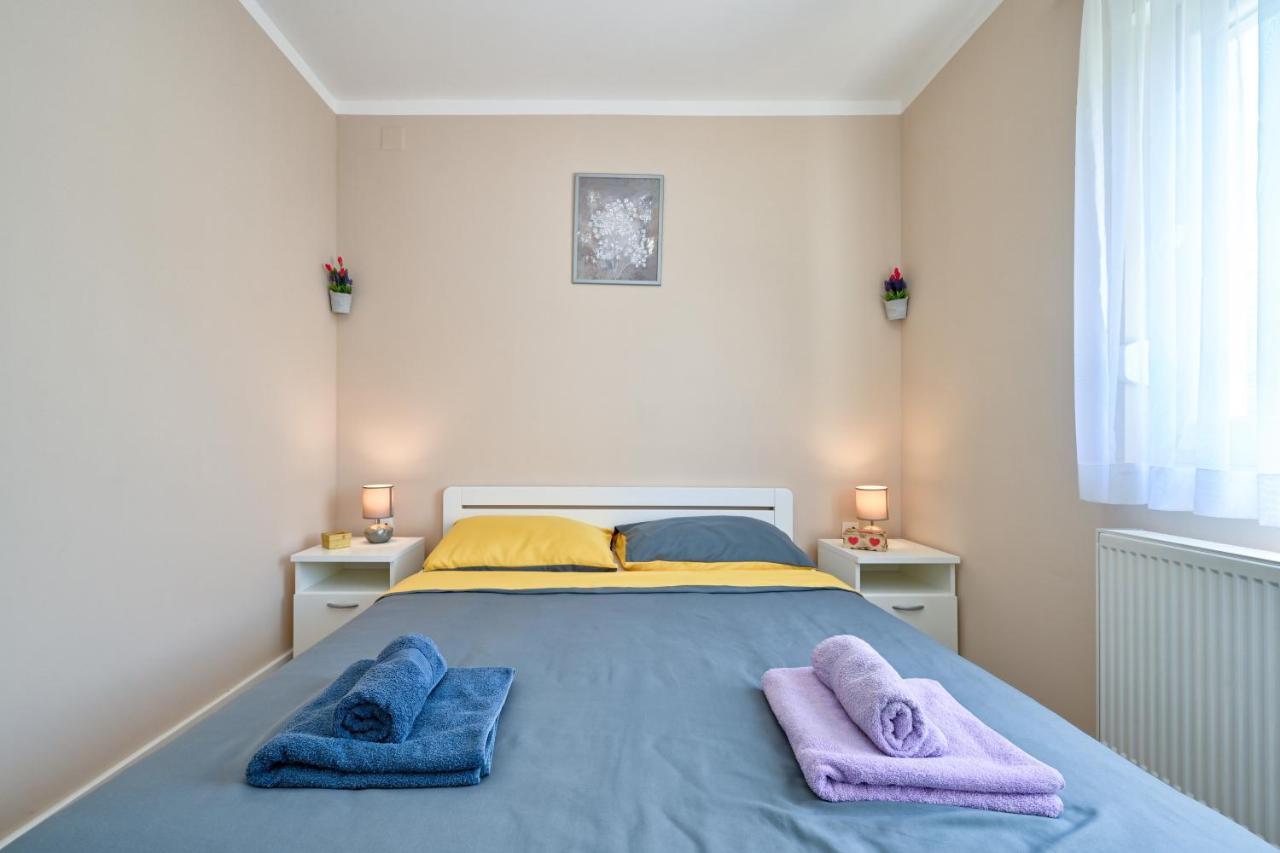 Cvetkova Hiza Sa Jacuzzijem Villa Tuheljske Toplice Bagian luar foto