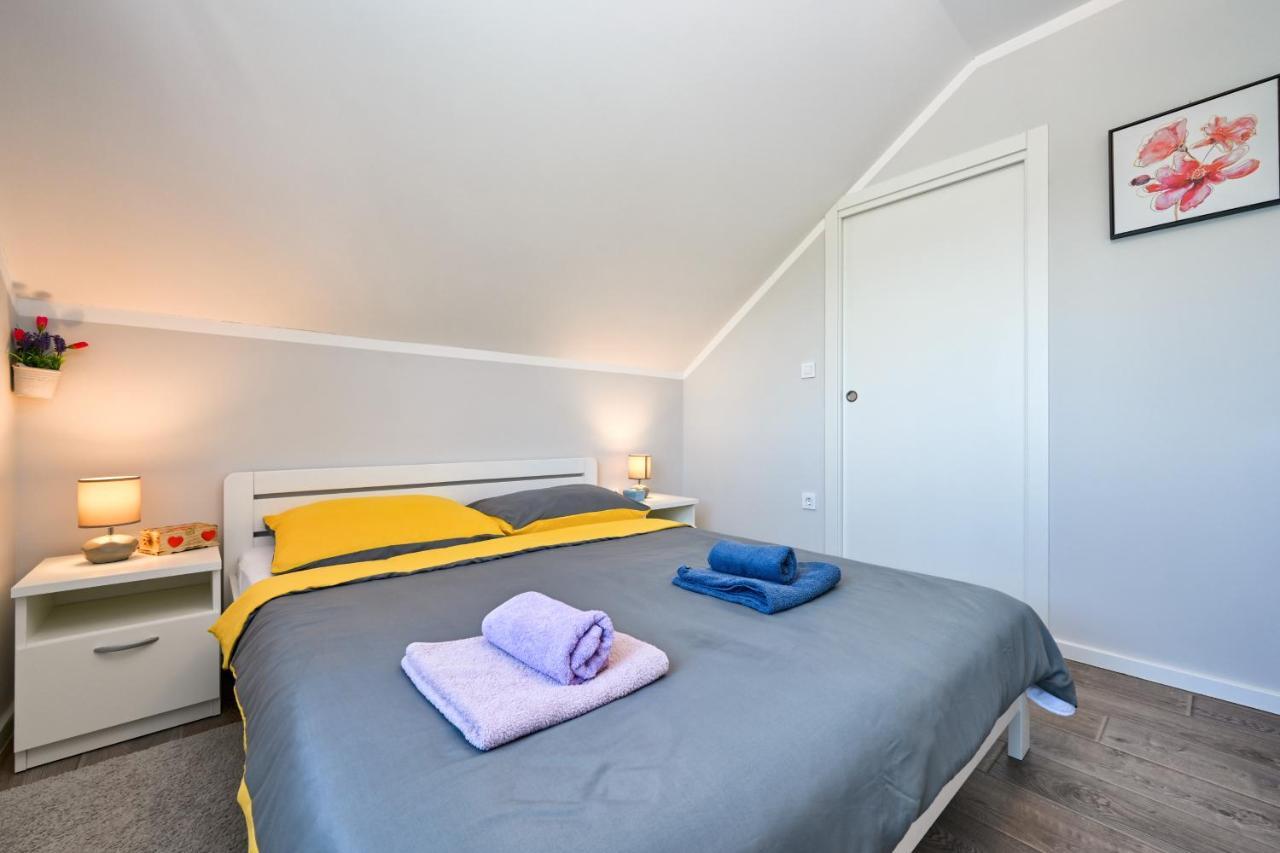 Cvetkova Hiza Sa Jacuzzijem Villa Tuheljske Toplice Bagian luar foto